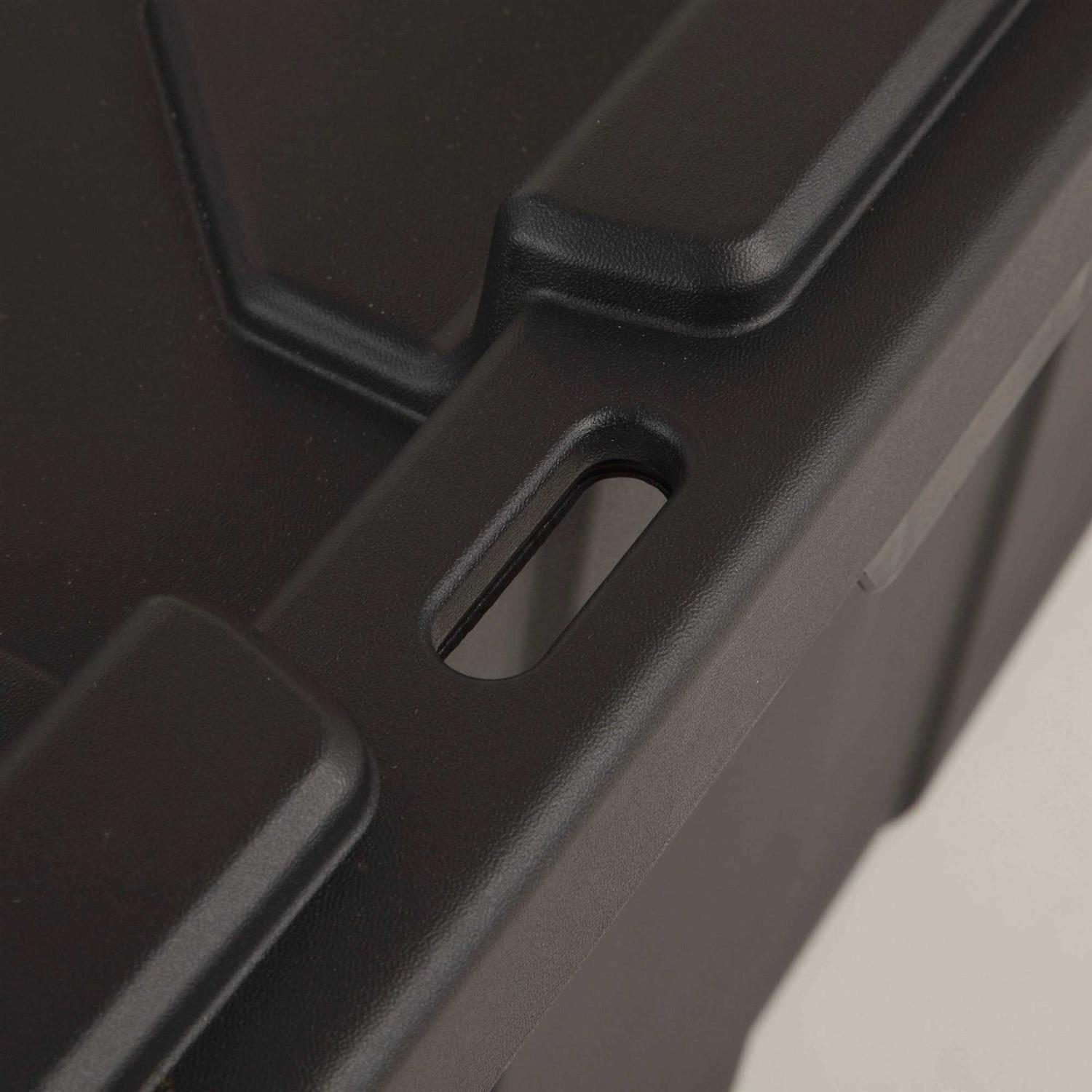 Sterilite Industrial Tote - Image 5