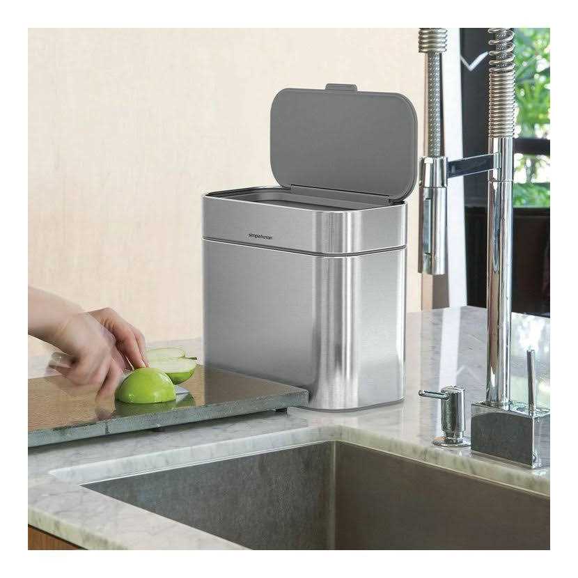 simplehuman 58L rectangular sensor can with voice control - Image 5