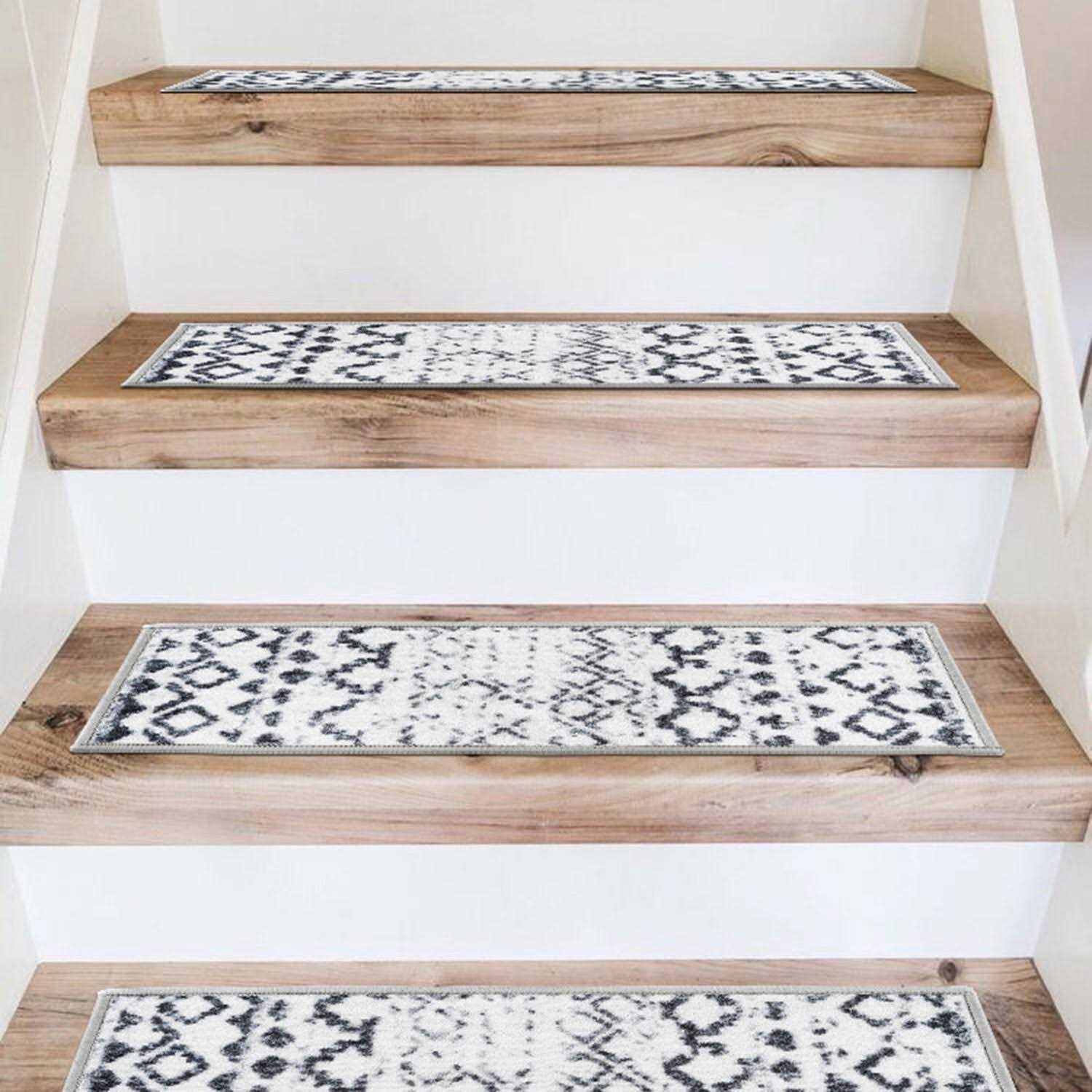 World Rug Gallery Distressed Bohemian Non-Slip Stair Treads - Image 3