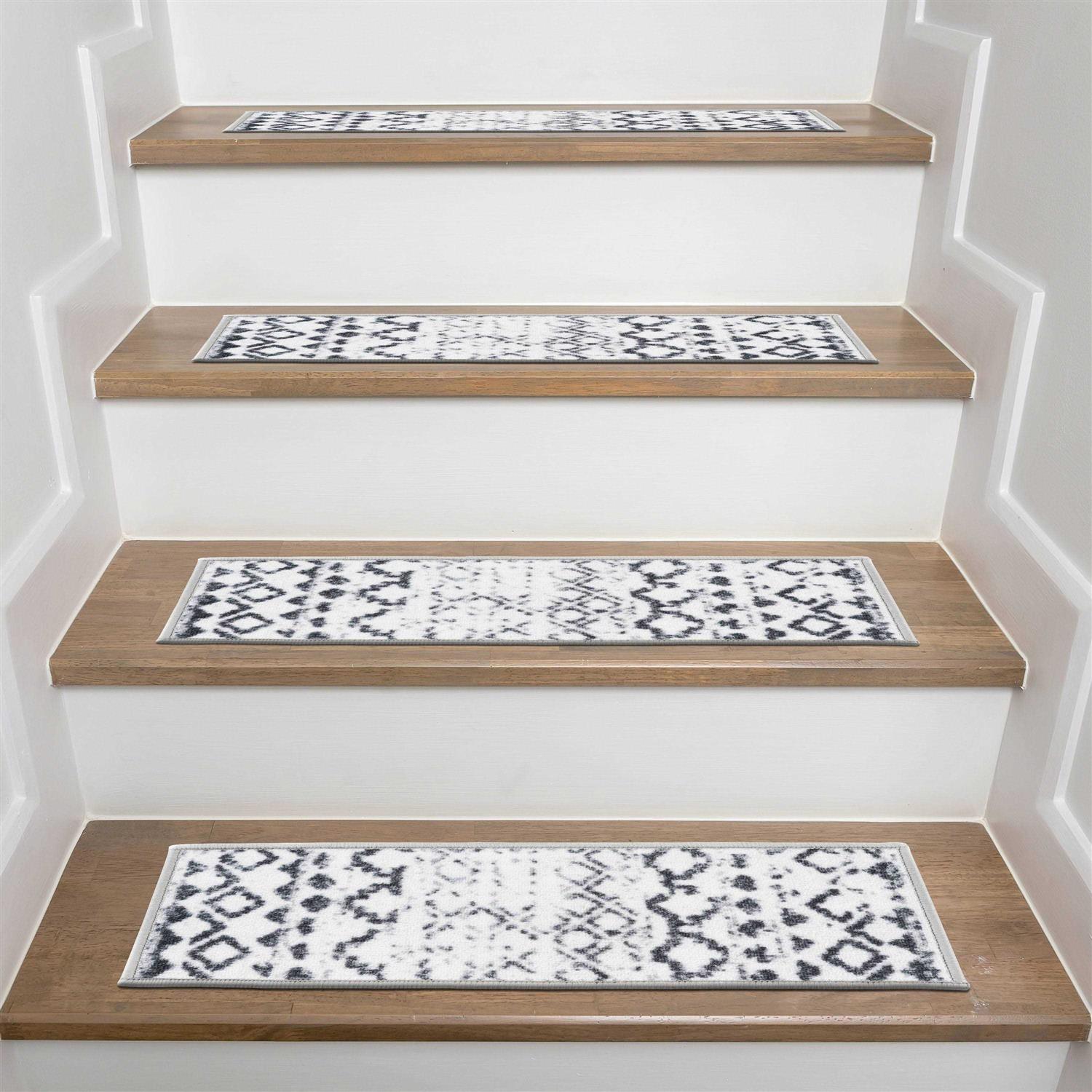 World Rug Gallery Distressed Bohemian Non-Slip Stair Treads - Image 4