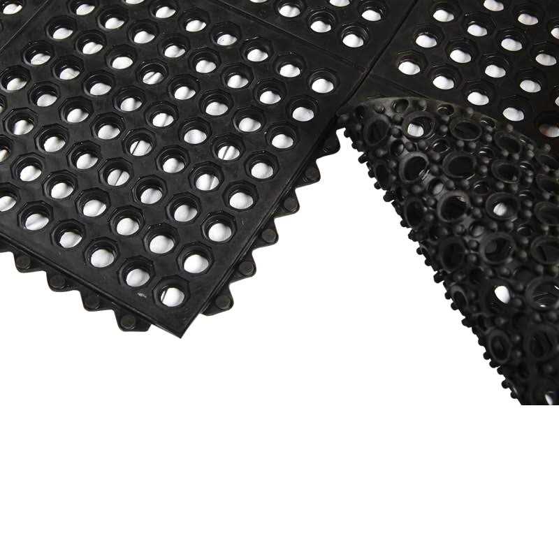 Red Barn Interlocking Mat 3 ft x 3 ft - Image 4