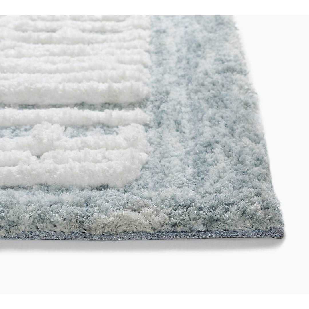 VCNY Home Get Naked Statement Bath Rug - Image 5